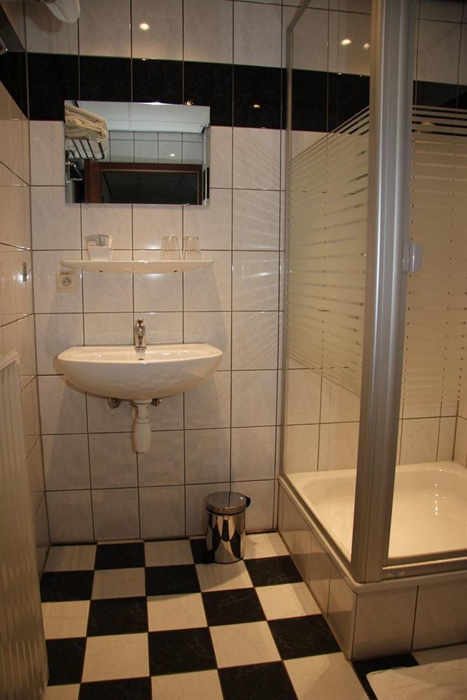Hotel Royal Zelzate Zewnętrze zdjęcie